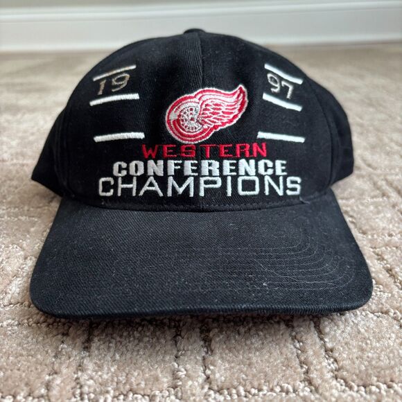 Vintage Sports Specialties Detroit Red Wings Hat Cap Snap Back Black Champions - Picture 1 of 6